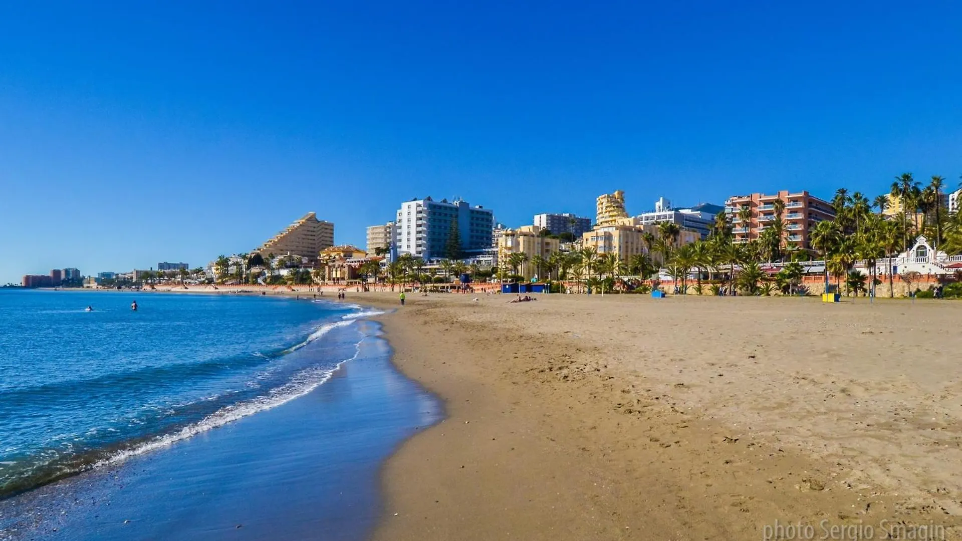 H814 Hercules Estudio. Vistas Al Mar. Perfecta Ubicacion. Benalmádena 0*,  Španělsko