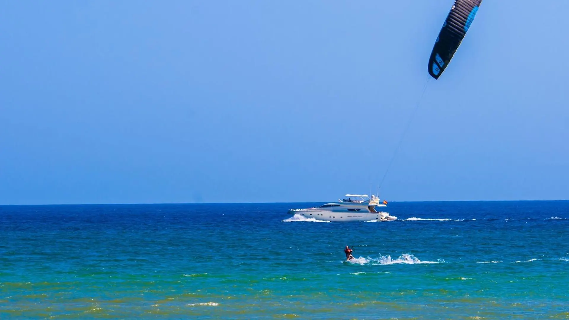H814 Hercules Estudio. Vistas Al Mar. Perfecta Ubicacion. Benalmádena 0*,